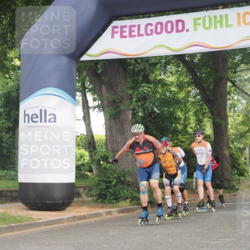 29.06.2025 - hella hamburg halbmarathon KatJ http://msf.ph/oto/8163400 29.06.2025 09:13:32 Zwischen KM18-KM19  meine-sportfotos.de