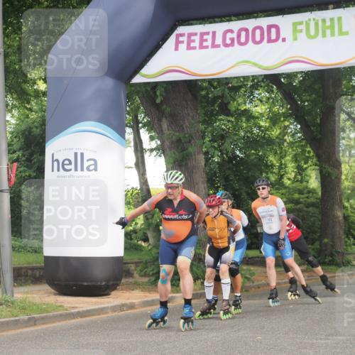 29.06.2025 - hella hamburg halbmarathon KatJ http://msf.ph/oto/8163475 29.06.2025 09:13:33 Zwischen KM18-KM19  meine-sportfotos.de