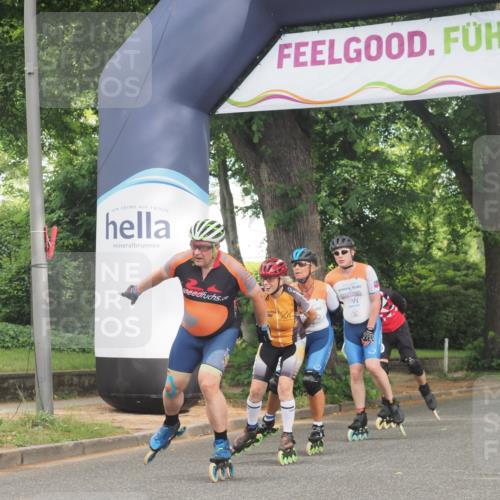 29.06.2025 - hella hamburg halbmarathon KatJ http://msf.ph/oto/8163540 29.06.2025 09:13:33 Zwischen KM18-KM19  meine-sportfotos.de