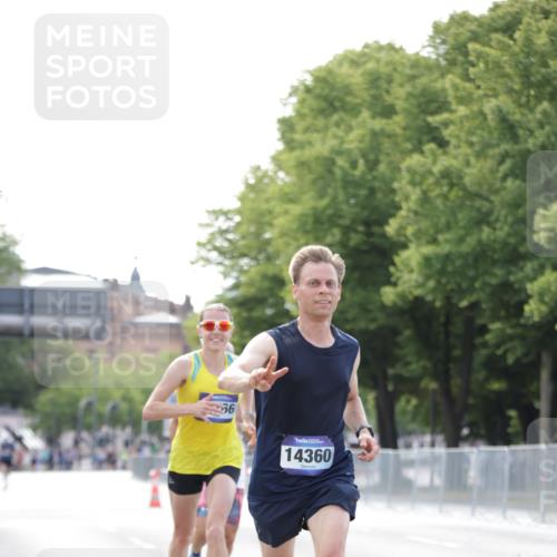29.06.2025 - hella hamburg halbmarathon Jannik Wohlers http://msf.ph/oto/8163676 29.06.2025 09:40:28 Lombardsbrücke 5253, 6816, 11829, 12373, 14360, 14766, 15526, 17771 meine-sportfotos.de