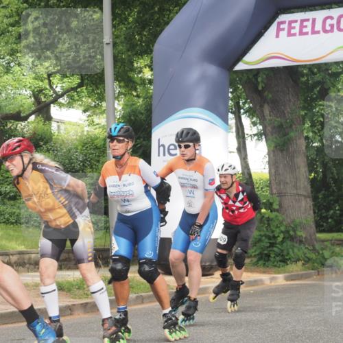 29.06.2025 - hella hamburg halbmarathon KatJ http://msf.ph/oto/8163697 29.06.2025 09:13:34 Zwischen KM18-KM19  meine-sportfotos.de