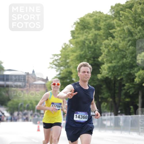 29.06.2025 - hella hamburg halbmarathon Jannik Wohlers http://msf.ph/oto/8163707 29.06.2025 09:40:28 Lombardsbrücke 5253, 6816, 11829, 12373, 14360, 14766, 15526, 17771 meine-sportfotos.de
