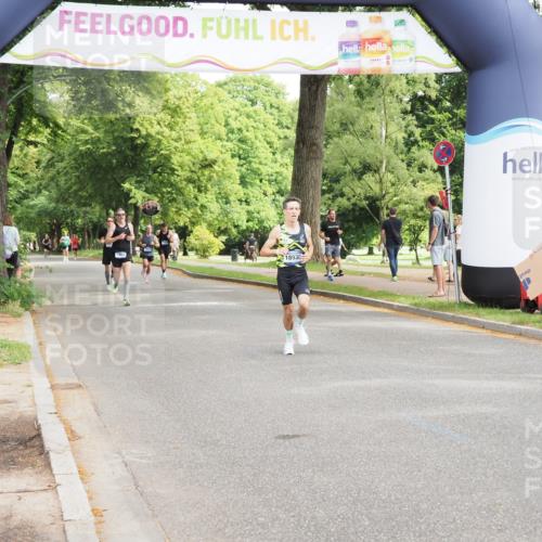 29.06.2025 - hella hamburg halbmarathon MichiJ http://msf.ph/oto/8163763 29.06.2025 10:13:17 Zwischen KM18-KM19 9151, 18897 meine-sportfotos.de