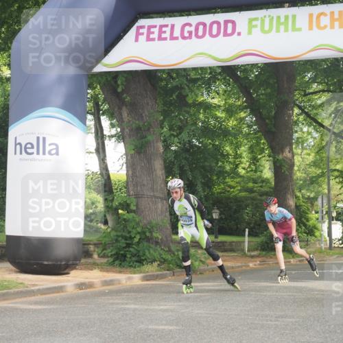29.06.2025 - hella hamburg halbmarathon KatJ http://msf.ph/oto/8163769 29.06.2025 09:13:35 Zwischen KM18-KM19  meine-sportfotos.de