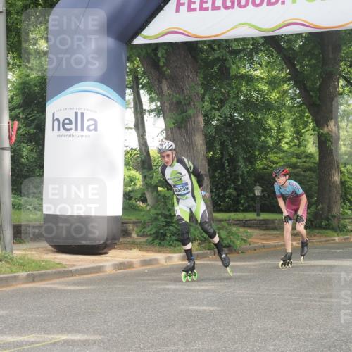 29.06.2025 - hella hamburg halbmarathon KatJ http://msf.ph/oto/8163821 29.06.2025 09:13:35 Zwischen KM18-KM19  meine-sportfotos.de
