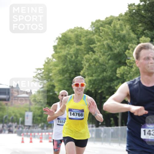 29.06.2025 - hella hamburg halbmarathon Jannik Wohlers http://msf.ph/oto/8163890 29.06.2025 09:40:29 Lombardsbrücke 11829, 12373, 14360, 14766, 15526, 17771 meine-sportfotos.de