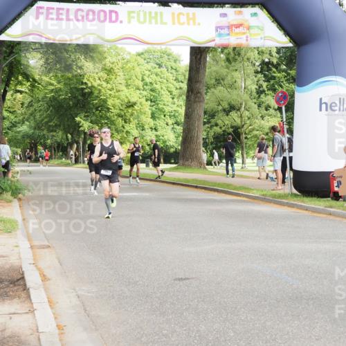 29.06.2025 - hella hamburg halbmarathon MichiJ http://msf.ph/oto/8163952 29.06.2025 10:13:18 Zwischen KM18-KM19 7862, 9151, 18897, 18930 meine-sportfotos.de
