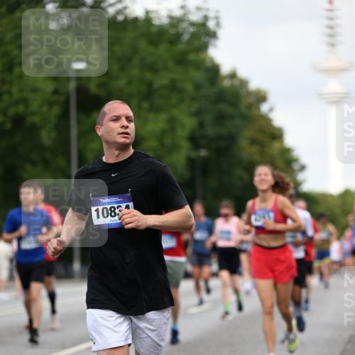 29.06.2025 - hella hamburg halbmarathon Dr. Thomas Lammeyer http://msf.ph/oto/8163963 29.06.2025 10:09:05 Kennedybrücke 1126, 1316, 1347, 1559, 2424, 2463, 2540, 2698, 2852, 3071, 3994, 4293, 4394, 4538, 6907, 6908, 7017, 8089, 9280, 10100, 10709, 10834, 11088 meine-sportfotos.de