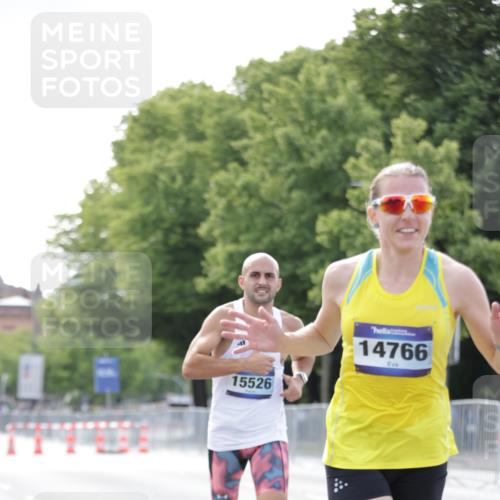 29.06.2025 - hella hamburg halbmarathon Jannik Wohlers http://msf.ph/oto/8164052 29.06.2025 09:40:30 Lombardsbrücke 11829, 14360, 14766, 15526, 17771 meine-sportfotos.de