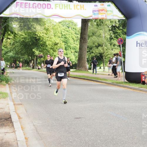 29.06.2025 - hella hamburg halbmarathon MichiJ http://msf.ph/oto/8164082 29.06.2025 10:13:19 Zwischen KM18-KM19 7834, 7862, 9151, 18897, 18930 meine-sportfotos.de