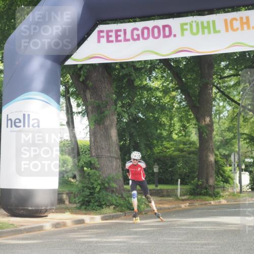 29.06.2025 - hella hamburg halbmarathon KatJ http://msf.ph/oto/8164111 29.06.2025 09:13:43 Zwischen KM18-KM19  meine-sportfotos.de