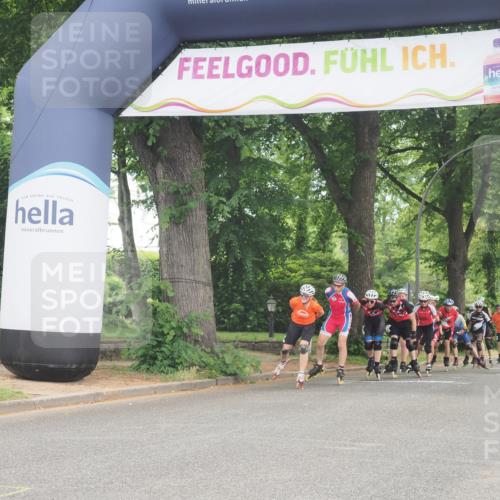 29.06.2025 - hella hamburg halbmarathon KatJ http://msf.ph/oto/8164378 29.06.2025 09:14:18 Zwischen KM18-KM19  meine-sportfotos.de