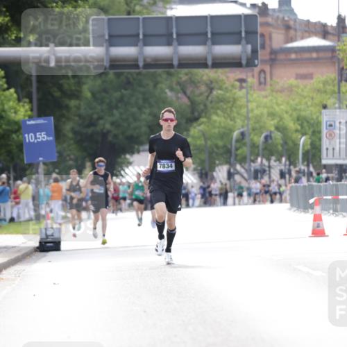29.06.2025 - hella hamburg halbmarathon Jannik Wohlers http://msf.ph/oto/8164407 29.06.2025 09:40:37 Lombardsbrücke 14360, 14766, 15526, 17771 meine-sportfotos.de