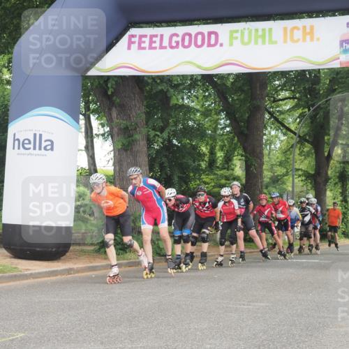 29.06.2025 - hella hamburg halbmarathon KatJ http://msf.ph/oto/8164489 29.06.2025 09:14:19 Zwischen KM18-KM19  meine-sportfotos.de