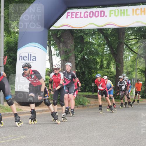 29.06.2025 - hella hamburg halbmarathon KatJ http://msf.ph/oto/8164687 29.06.2025 09:14:20 Zwischen KM18-KM19  meine-sportfotos.de