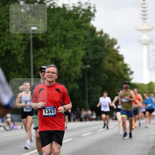 29.06.2025 - hella hamburg halbmarathon Dr. Thomas Lammeyer http://msf.ph/oto/8164743 29.06.2025 10:09:11 Kennedybrücke 1126, 1213, 1347, 1559, 2424, 2540, 2852, 3071, 3994, 4293, 4394, 4538, 5869, 6907, 6908, 7017, 7826, 9280, 10100, 10709, 10834, 11088 meine-sportfotos.de