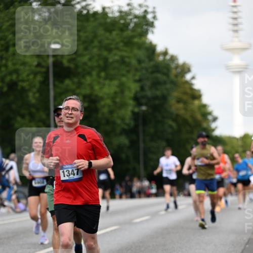 29.06.2025 - hella hamburg halbmarathon Dr. Thomas Lammeyer http://msf.ph/oto/8164769 29.06.2025 10:09:11 Kennedybrücke 1126, 1213, 1347, 1559, 2424, 2540, 2852, 3071, 3994, 4293, 4394, 4538, 5869, 6907, 6908, 7017, 7826, 9280, 10100, 10709, 10834, 11088 meine-sportfotos.de