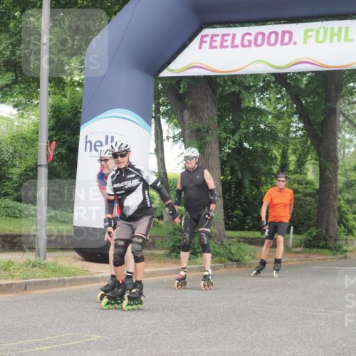 29.06.2025 - hella hamburg halbmarathon KatJ http://msf.ph/oto/8164834 29.06.2025 09:14:22 Zwischen KM18-KM19  meine-sportfotos.de