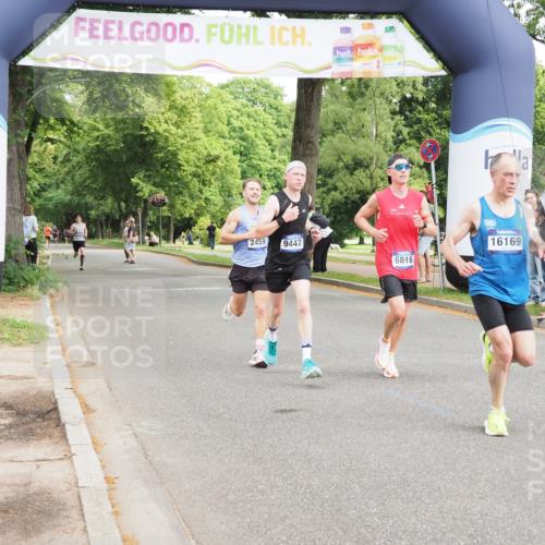 29.06.2025 - hella hamburg halbmarathon MichiJ http://msf.ph/oto/8164836 29.06.2025 10:13:36 Zwischen KM18-KM19 2459, 6699, 6816, 9447, 16169 meine-sportfotos.de
