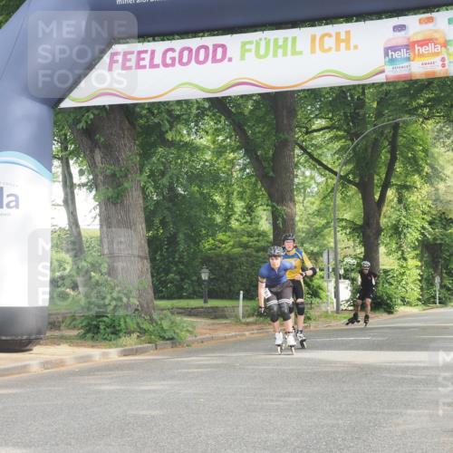 29.06.2025 - hella hamburg halbmarathon KatJ http://msf.ph/oto/8165129 29.06.2025 09:14:56 Zwischen KM18-KM19  meine-sportfotos.de