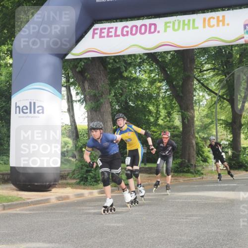 29.06.2025 - hella hamburg halbmarathon KatJ http://msf.ph/oto/8165210 29.06.2025 09:14:56 Zwischen KM18-KM19  meine-sportfotos.de