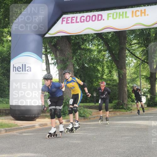 29.06.2025 - hella hamburg halbmarathon KatJ http://msf.ph/oto/8165230 29.06.2025 09:14:57 Zwischen KM18-KM19  meine-sportfotos.de