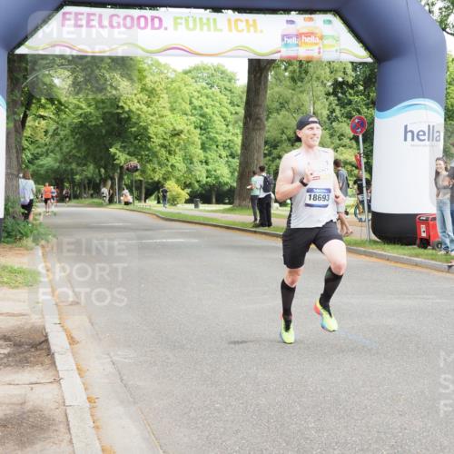 29.06.2025 - hella hamburg halbmarathon MichiJ http://msf.ph/oto/8165250 29.06.2025 10:13:42 Zwischen KM18-KM19 2459, 6816, 9447, 16169, 18693 meine-sportfotos.de