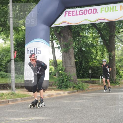 29.06.2025 - hella hamburg halbmarathon KatJ http://msf.ph/oto/8165355 29.06.2025 09:14:57 Zwischen KM18-KM19  meine-sportfotos.de