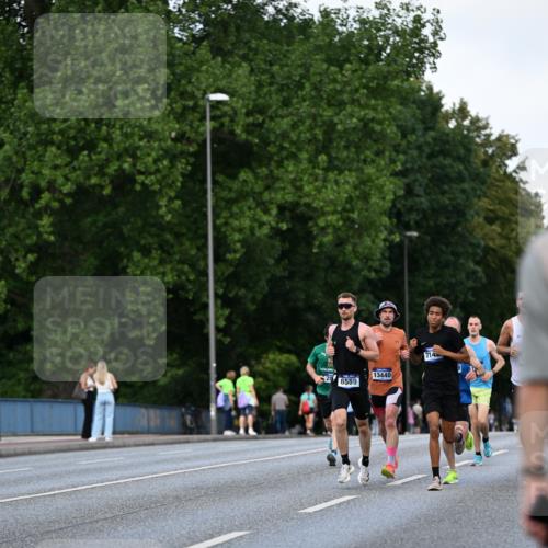 29.06.2025 - hella hamburg halbmarathon Dr. Thomas Lammeyer http://msf.ph/oto/8165427 29.06.2025 09:44:55 Kennedybrücke 1241, 2892, 4571, 6559, 7862, 10780, 11194 meine-sportfotos.de