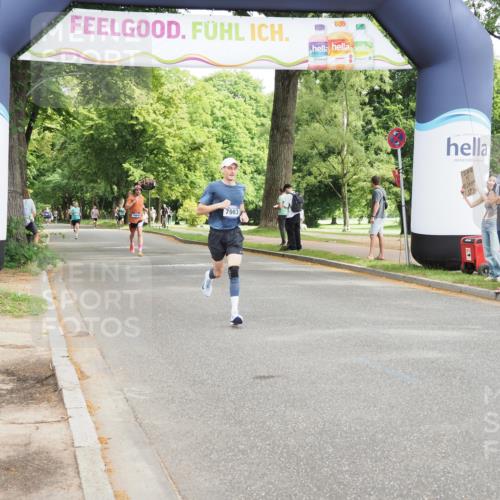 29.06.2025 - hella hamburg halbmarathon MichiJ http://msf.ph/oto/8165505 29.06.2025 10:13:57 Zwischen KM18-KM19 18328 meine-sportfotos.de