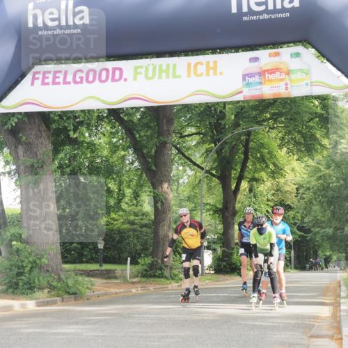 29.06.2025 - hella hamburg halbmarathon KatJ http://msf.ph/oto/8165553 29.06.2025 09:15:08 Zwischen KM18-KM19  meine-sportfotos.de