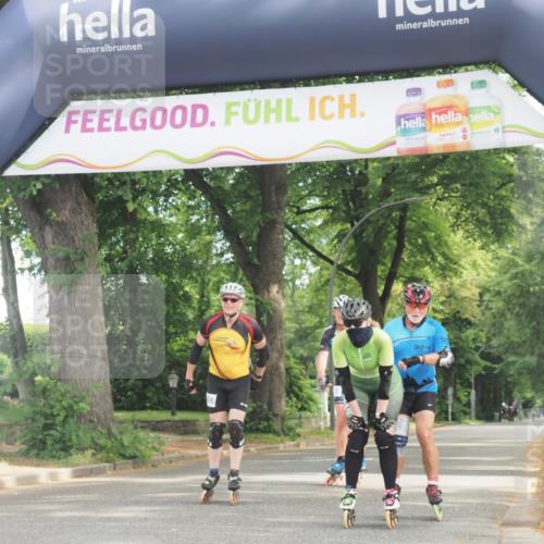 29.06.2025 - hella hamburg halbmarathon KatJ http://msf.ph/oto/8165635 29.06.2025 09:15:09 Zwischen KM18-KM19  meine-sportfotos.de