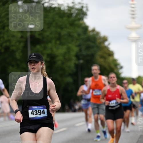 29.06.2025 - hella hamburg halbmarathon Dr. Thomas Lammeyer http://msf.ph/oto/8165664 29.06.2025 10:09:19 Kennedybrücke 1213, 1347, 1863, 2298, 2424, 2540, 2852, 3071, 3578, 4293, 4394, 4538, 5869, 6059, 6907, 6908, 7017, 7826, 8316, 8999, 9007, 9019, 9075, 9165, 9680, 10694, 11088 meine-sportfotos.de