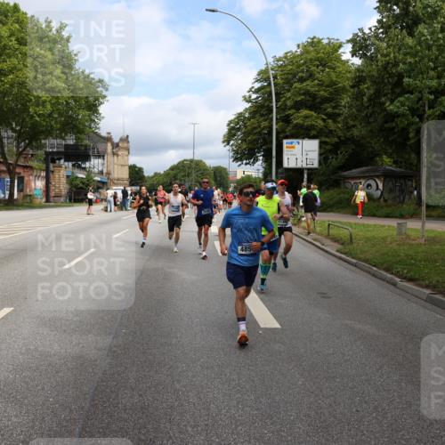 29.06.2025 - hella hamburg halbmarathon Yannick Fuchs http://msf.ph/oto/8165686 29.06.2025 10:40:17 20KM 1569, 1600, 1759, 1920, 2048, 2138, 2189, 2590, 2707, 3056, 3186, 3477, 4345, 4854, 6071, 6290, 6460, 6532, 6711, 7385, 7450, 7961, 8269, 8577, 8668, 9585, 10792, 10796, 11094, 11125, 11495, 11773, 11936, 12084, 12277, 13525, 14062, 14200, 14228, 14385, 14462, 14804, 14911, 15563, 15741, 16513, 16624, 17499, 17674, 17835, 18081, 18637, 18878 meine-sportfotos.de