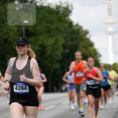 29.06.2025 - hella hamburg halbmarathon Dr. Thomas Lammeyer http://msf.ph/oto/8165702 29.06.2025 10:09:19 Kennedybrücke 1213, 1347, 1863, 2298, 2424, 2540, 2852, 3071, 3578, 4293, 4394, 4538, 5869, 6059, 6907, 6908, 7017, 7826, 8316, 8999, 9007, 9019, 9075, 9165, 9680, 10694, 11088 meine-sportfotos.de