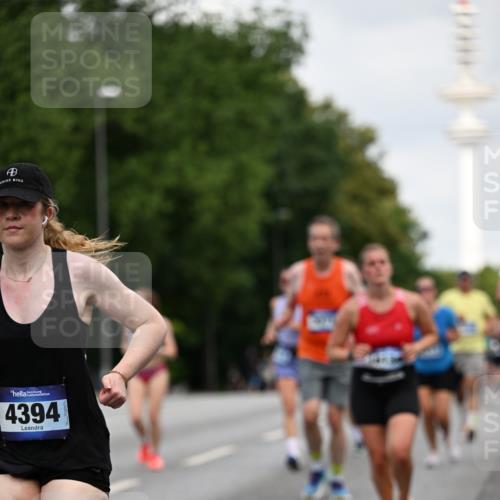 29.06.2025 - hella hamburg halbmarathon Dr. Thomas Lammeyer http://msf.ph/oto/8165802 29.06.2025 10:09:19 Kennedybrücke 1213, 1347, 1863, 2298, 2424, 2540, 2852, 3071, 3578, 4293, 4394, 4538, 5869, 6059, 6907, 6908, 7017, 7826, 8316, 8999, 9007, 9019, 9075, 9165, 9680, 10694, 11088 meine-sportfotos.de