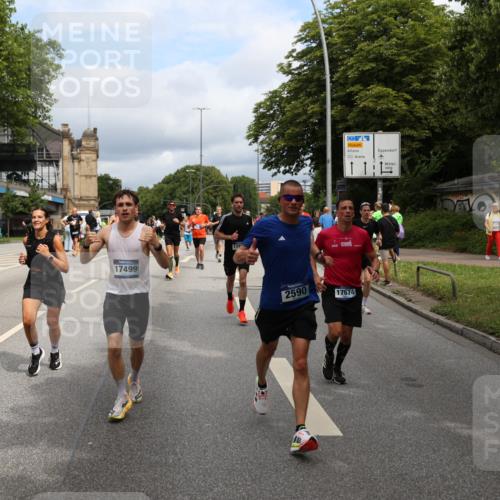 29.06.2025 - hella hamburg halbmarathon Yannick Fuchs http://msf.ph/oto/8165840 29.06.2025 10:40:19 20KM 1569, 1600, 1759, 1920, 2048, 2138, 2189, 2590, 3056, 3477, 4345, 4854, 6071, 6290, 6460, 6532, 6711, 7385, 7450, 7961, 8269, 8577, 8668, 9585, 10792, 10796, 11094, 11125, 11495, 11773, 11936, 12084, 12277, 13525, 14062, 14200, 14228, 14462, 14804, 14911, 15563, 15741, 16624, 17499, 17674, 17835, 18081, 18637 meine-sportfotos.de