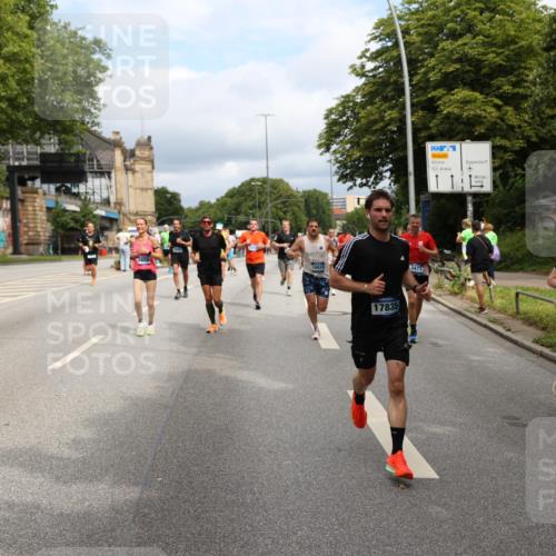 29.06.2025 - hella hamburg halbmarathon Yannick Fuchs http://msf.ph/oto/8165993 29.06.2025 10:40:20 20KM 1569, 1600, 1759, 1920, 2048, 2138, 2189, 2590, 3056, 3477, 4345, 4854, 6071, 6290, 6460, 6532, 6711, 7385, 7450, 7961, 8269, 8577, 8668, 9585, 10792, 10796, 11094, 11125, 11495, 11773, 11936, 12084, 12277, 13525, 14062, 14200, 14228, 14462, 14804, 14911, 15563, 15741, 16624, 17190, 17499, 17674, 17835, 18081, 18637, 19128 meine-sportfotos.de