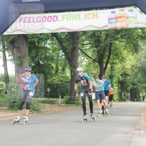 29.06.2025 - hella hamburg halbmarathon KatJ http://msf.ph/oto/8166002 29.06.2025 09:15:25 Zwischen KM18-KM19  meine-sportfotos.de