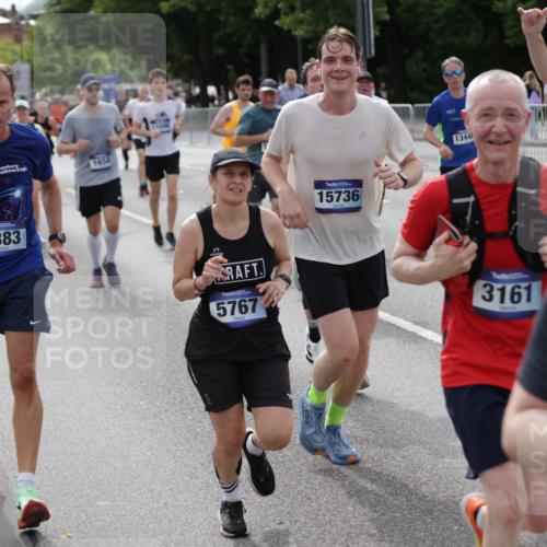 29.06.2025 - hella hamburg halbmarathon Jannik Wohlers http://msf.ph/oto/8166021 29.06.2025 10:20:42 Lombardsbrücke 1028, 1266, 1658, 2383, 2956, 2986, 3161, 3453, 3813, 4082, 4350, 5041, 5061, 5767, 6275, 6308, 7228, 7608, 8724, 8726, 9005, 9011, 9108, 9236, 9501, 10585, 10602, 11698, 11775, 12175, 12395, 12561, 12694, 13057, 13448, 13508, 14499, 14519, 14809, 14819, 14986, 15020, 15387, 15470, 15736, 15767, 15913, 16256, 16600, 16896, 17035, 17341, 17367, 18170, 18305, 18397, 18784, 18809 meine-sportfotos.de