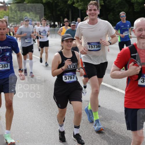 29.06.2025 - hella hamburg halbmarathon Jannik Wohlers http://msf.ph/oto/8166035 29.06.2025 10:20:42 Lombardsbrücke 1028, 1266, 1658, 2383, 2956, 2986, 3161, 3453, 3813, 4082, 4350, 5041, 5061, 5767, 6275, 6308, 7228, 7608, 8724, 8726, 9005, 9011, 9108, 9236, 9501, 10585, 10602, 11698, 11775, 12175, 12395, 12561, 12694, 13057, 13448, 13508, 14499, 14519, 14809, 14819, 14986, 15020, 15387, 15470, 15736, 15767, 15913, 16256, 16600, 16896, 17035, 17341, 17367, 18170, 18305, 18397, 18784, 18809 meine-sportfotos.de