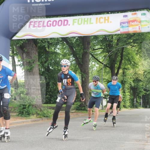 29.06.2025 - hella hamburg halbmarathon KatJ http://msf.ph/oto/8166039 29.06.2025 09:15:25 Zwischen KM18-KM19  meine-sportfotos.de