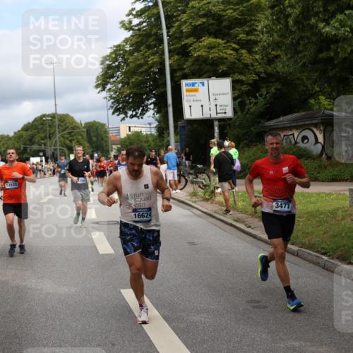 29.06.2025 - hella hamburg halbmarathon Yannick Fuchs http://msf.ph/oto/8166079 29.06.2025 10:40:22 20KM 1569, 1600, 1759, 1920, 2048, 2138, 2189, 2590, 3056, 3477, 4345, 4854, 6071, 6290, 6460, 6532, 6700, 6711, 7450, 7961, 8269, 8577, 8668, 9585, 10792, 10796, 11094, 11125, 11495, 11773, 11936, 12084, 12277, 13525, 14062, 14200, 14228, 14462, 14804, 14911, 15741, 16624, 17190, 17332, 17499, 17674, 17835, 18081, 19128 meine-sportfotos.de
