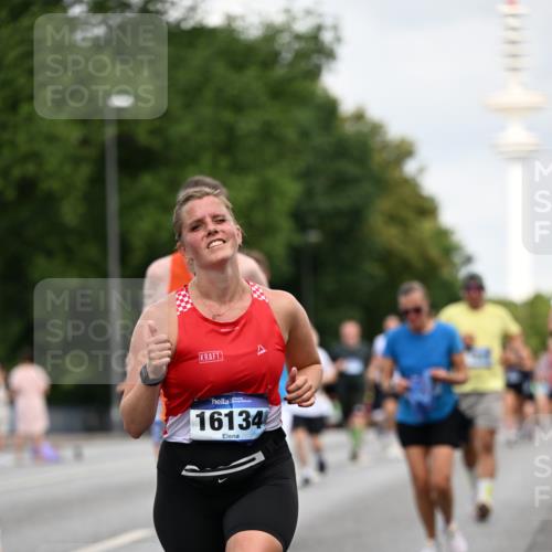 29.06.2025 - hella hamburg halbmarathon Dr. Thomas Lammeyer http://msf.ph/oto/8166215 29.06.2025 10:09:21 Kennedybrücke 1213, 1347, 1863, 2298, 2540, 3071, 3578, 4394, 5869, 6059, 6907, 6908, 7017, 7826, 8316, 8999, 9007, 9019, 9075, 9165, 9559, 9680, 10694, 11088 meine-sportfotos.de