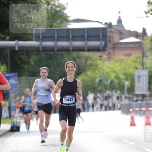 29.06.2025 - hella hamburg halbmarathon Jannik Wohlers http://msf.ph/oto/8166307 29.06.2025 09:40:58 Lombardsbrücke 7834, 7963, 9442, 10234, 11624, 17856, 17886 meine-sportfotos.de