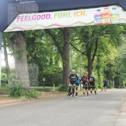 29.06.2025 - hella hamburg halbmarathon KatJ http://msf.ph/oto/8166309 29.06.2025 09:15:48 Zwischen KM18-KM19  meine-sportfotos.de