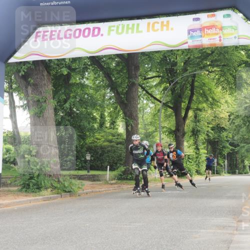 29.06.2025 - hella hamburg halbmarathon KatJ http://msf.ph/oto/8166356 29.06.2025 09:15:48 Zwischen KM18-KM19  meine-sportfotos.de