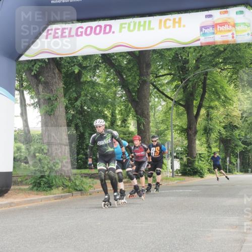 29.06.2025 - hella hamburg halbmarathon KatJ http://msf.ph/oto/8166437 29.06.2025 09:15:49 Zwischen KM18-KM19  meine-sportfotos.de