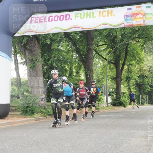 29.06.2025 - hella hamburg halbmarathon KatJ http://msf.ph/oto/8166460 29.06.2025 09:15:49 Zwischen KM18-KM19  meine-sportfotos.de