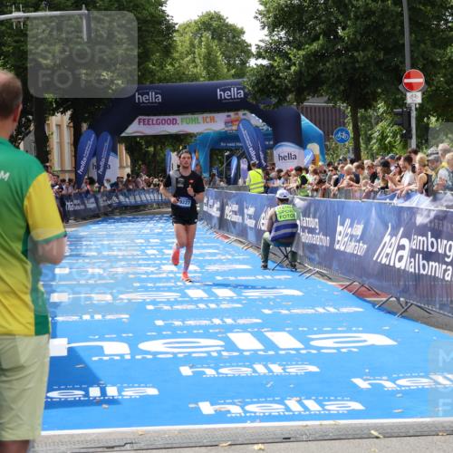 29.06.2025 - hella hamburg halbmarathon Zöllner http://msf.ph/oto/8166472 29.06.2025 10:14:33 Ziel 19227 meine-sportfotos.de